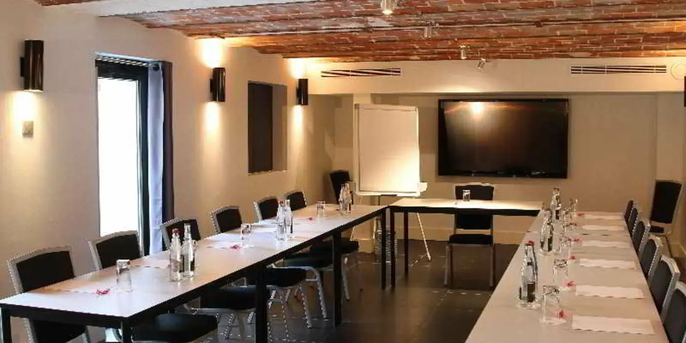 Le César Hôtel, Seine-et-Marne, 54 couchages